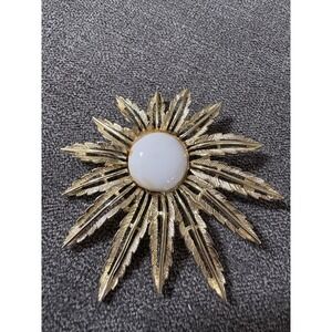 SARAH COVENTRY 1961 STAR-BURST PIN #6838
